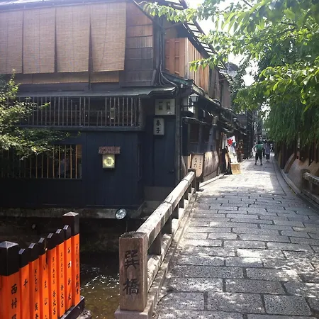 Sakara Gion-3